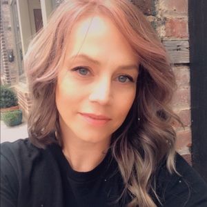 Meet your Posher, April